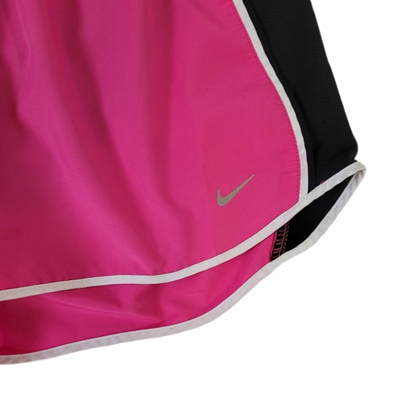 Nike Dri Fit Shorts - Picture 3 of 6